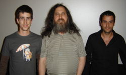 Imagem do Pedro, Richard Stallman e João Matos